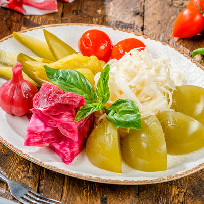 Соленья бочковые в Роял Палас по цене 390 ₽