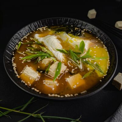 Суп Кимчи в Ёжкин ролл по цене 449 ₽