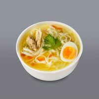 Куриный суп в Sushi Bistro