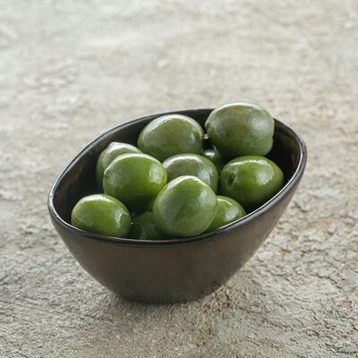Оливки зеленые в Птичий Двор по цене 610 ₽