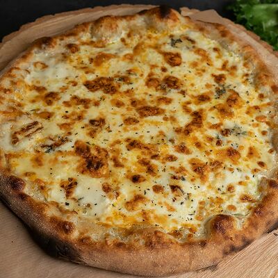 Куатро формаджио (Четыре сыра) в Пицца да Спагетти по цене 1250 ₽