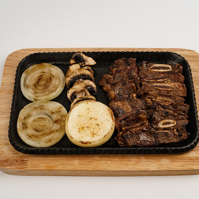 Ла кальби в Дом куксу korean noodles&bbq по цене 2800 ₽