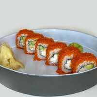 Калифорния с креветкой в Tiger Sushi