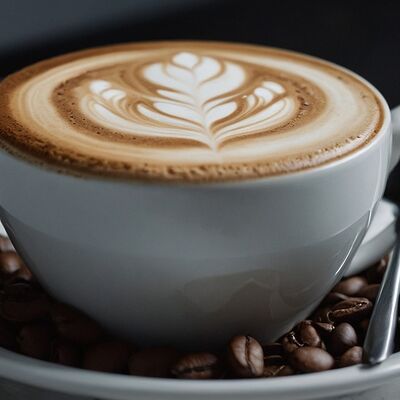 Капучино в Siesta по цене 220 ₽