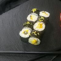 Ролл с угрем в Sushiko