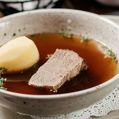 Бизнес-ланч Суп с телятиной и картофелем в Goodman по цене 450 ₽