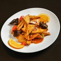 Тофу по-домашнему со свининой и грибами в Ми Фан