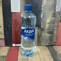 Вода питьевая Aqua minerale газированная 0.5 л в Чарли