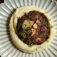 Котлета мраморная, картофельное пюре в Дева