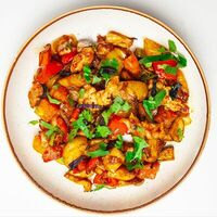 Курица с овощами в Buta