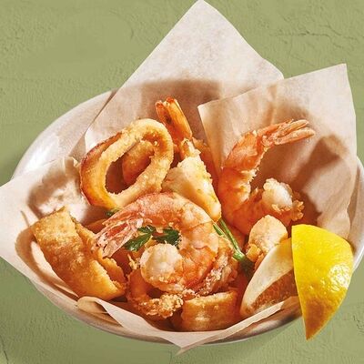 Креветки и кальмары фри в Pizzarella36 по цене 860 ₽