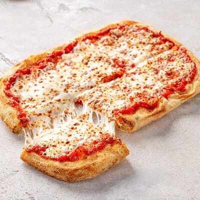 Пицца Маргарита в Шоколадница по цене 750 ₽