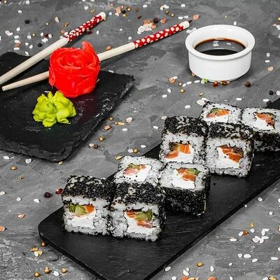 Черный квадрат в Суши Пати по цене 580 ₽