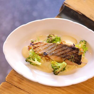 Филе лосося на гриле в Тарелочки по цене 1450 ₽