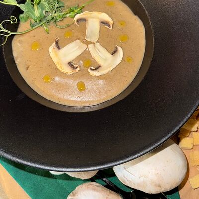 Крем-суп грибнойв Сеул по цене 550 ₽