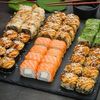 Сет Суббота в OMAKASE SUSHI ROLLS по цене 6590