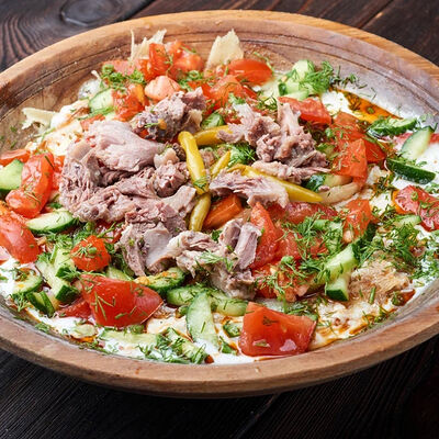 Курутоб с мясом в РОХАТ ФЮЖНЬ по цене 600 ₽