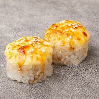 Запеченный ролл с курицей в КИДЗИ FISH