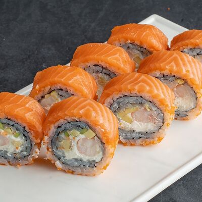 Брутальный ролл Майорка в CRAZY SUSHI по цене 755 ₽