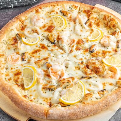 Пицца Морская в Новые Лица по цене 950