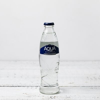 Aqua Minerale газированная в Дядюшка Фо по цене 200 ₽