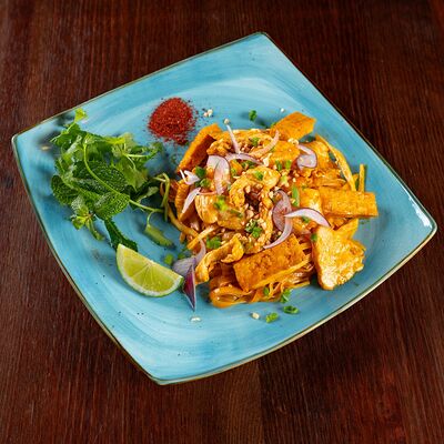 Пад Тай в Pho'n'Roll по цене 750 ₽