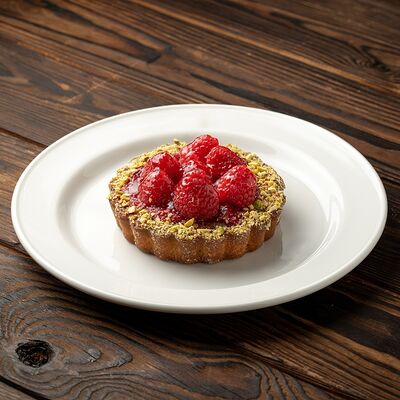 Тарталетка с малиной в Luciano по цене 750 ₽