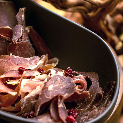 Конь, олень, утка в Айна по цене 1200 ₽