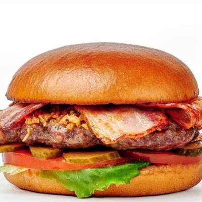 Бургер с бекономв Всем Своим по цене 500 ₽