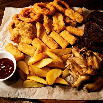 Сет горячих закусок в Рога Лося по цене 1300 ₽