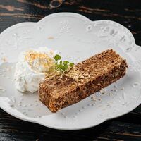 Хани кейк в Just Bar & Kitchen