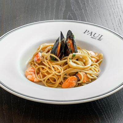 Паста с морепродуктамив Paul по цене 29 р.