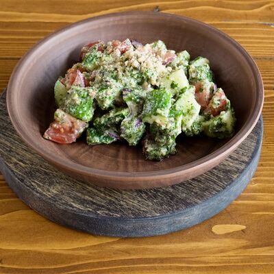 Грузинский салат в Джорджия по цене 490 ₽