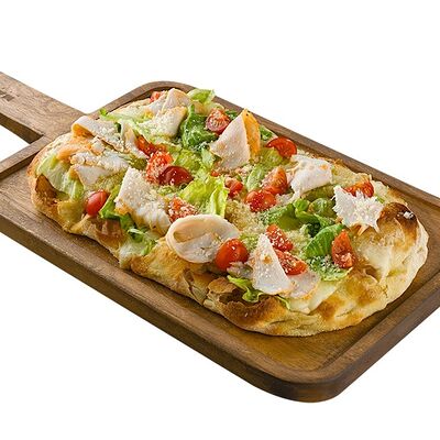 Цезарь с курицей в Все свои по цене 770 ₽