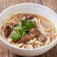 Лапша в говяжьем бульоне в Пекин