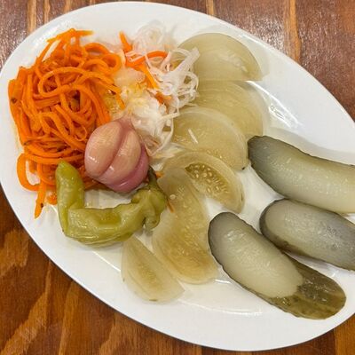 Соленья ассорти в Вкус Востока по цене 499 ₽