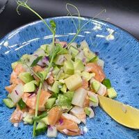 Тартар ассорти в Hiro суши-бар