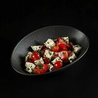 Салат Помидоры с имеретинским сыром в Mimi