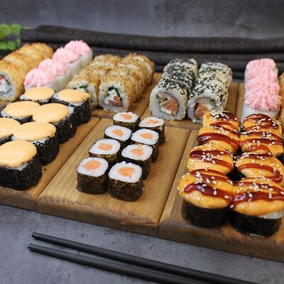 Сет Семь в 7Sushi по цене 3199 ₽