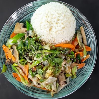 Рис Ком Рау в COM PHO Вьетнамская кухня по цене 580 ₽