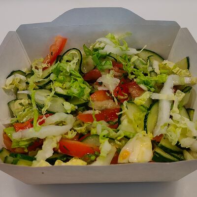 Лёгкий салат в Встречи у моря по цене 320 ₽