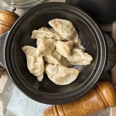 Вареники с адыгейским сыром в Легенда по цене 490 ₽