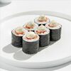 Трюфельный маки ролл с лососем в SeabasSushi по цене 695