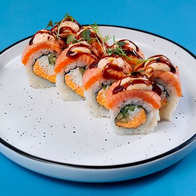 Татаки с лососемв Dark Lava по цене 999 ₽