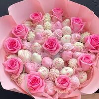 Букет из клубники в шоколаде Eleven Roses в Mosberry