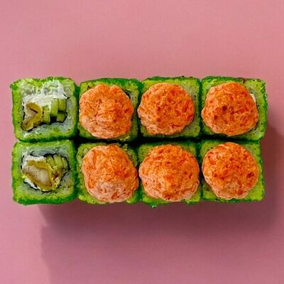 Ролл Запеченный с окунем в ХрюЧего по цене 399 ₽