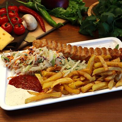 Сет №4 с люля-кебабом из курицы и свинины в The Кухня по цене 570 ₽