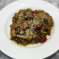 Курица с кунжутом в Телега