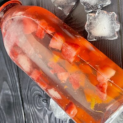 Лимонад Манго и клубника в УГОЛЬ&МЯСО по цене 260 ₽