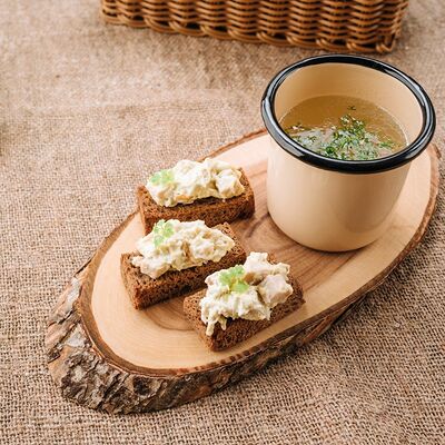 Куриный бульон в Кафе-парк Теремок по цене 180 ₽